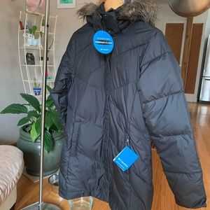 NWT Columbia Snow Eclipse Jacket (Medium)